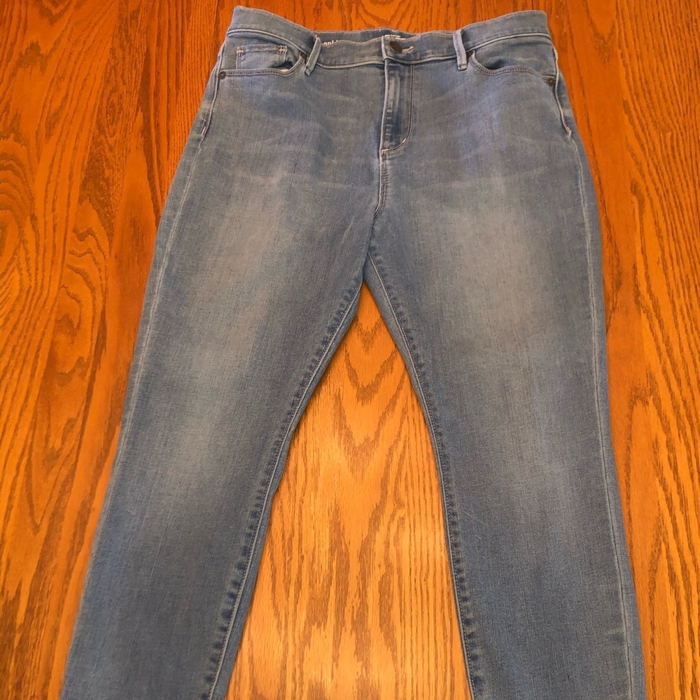 LOFT High Rise Ankle Jeans